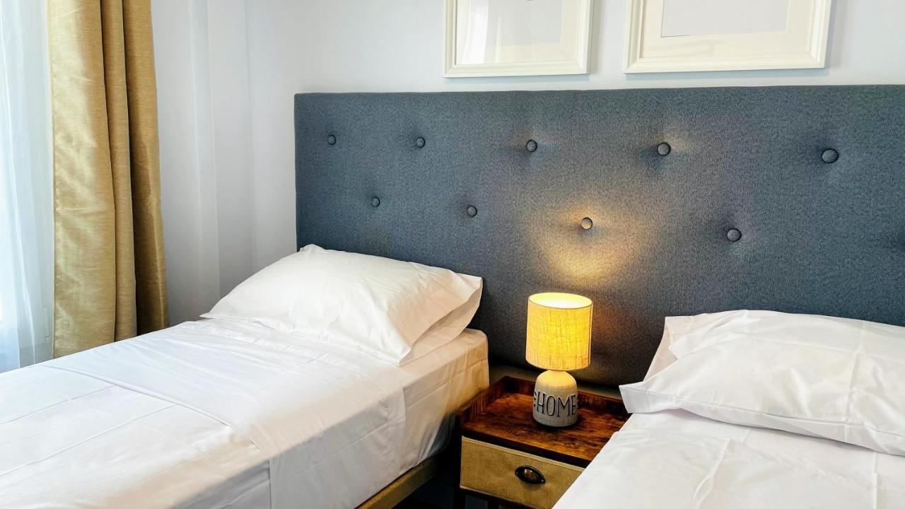 Casa Soho Y Alex Apartment Estepona Luaran gambar
